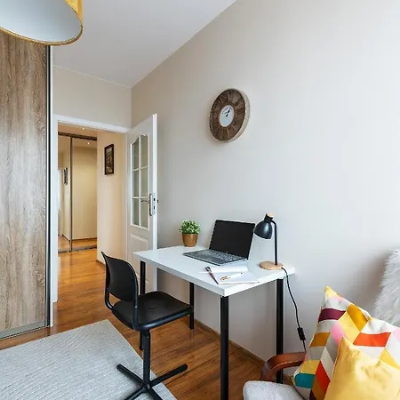 דירה ~comfortify~ Kingsize Bed, A/c, Wifi, Skylineview *